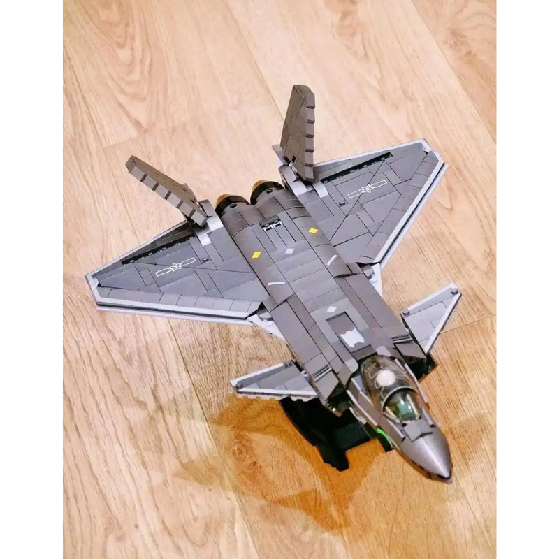 无锡3D打印歼20战机模型，细节逼真，强度高！